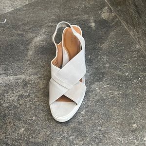 NEW CASLON Women Sandal 8.5 White Bone Nubuck Open NEW -NO TAG